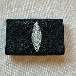 STINGRAY SKIN KEY CASE/WALLET